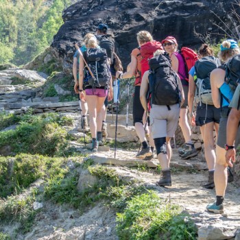 manaslu circuit trek